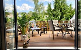 Terrassenwohnung Mit Gartenblick